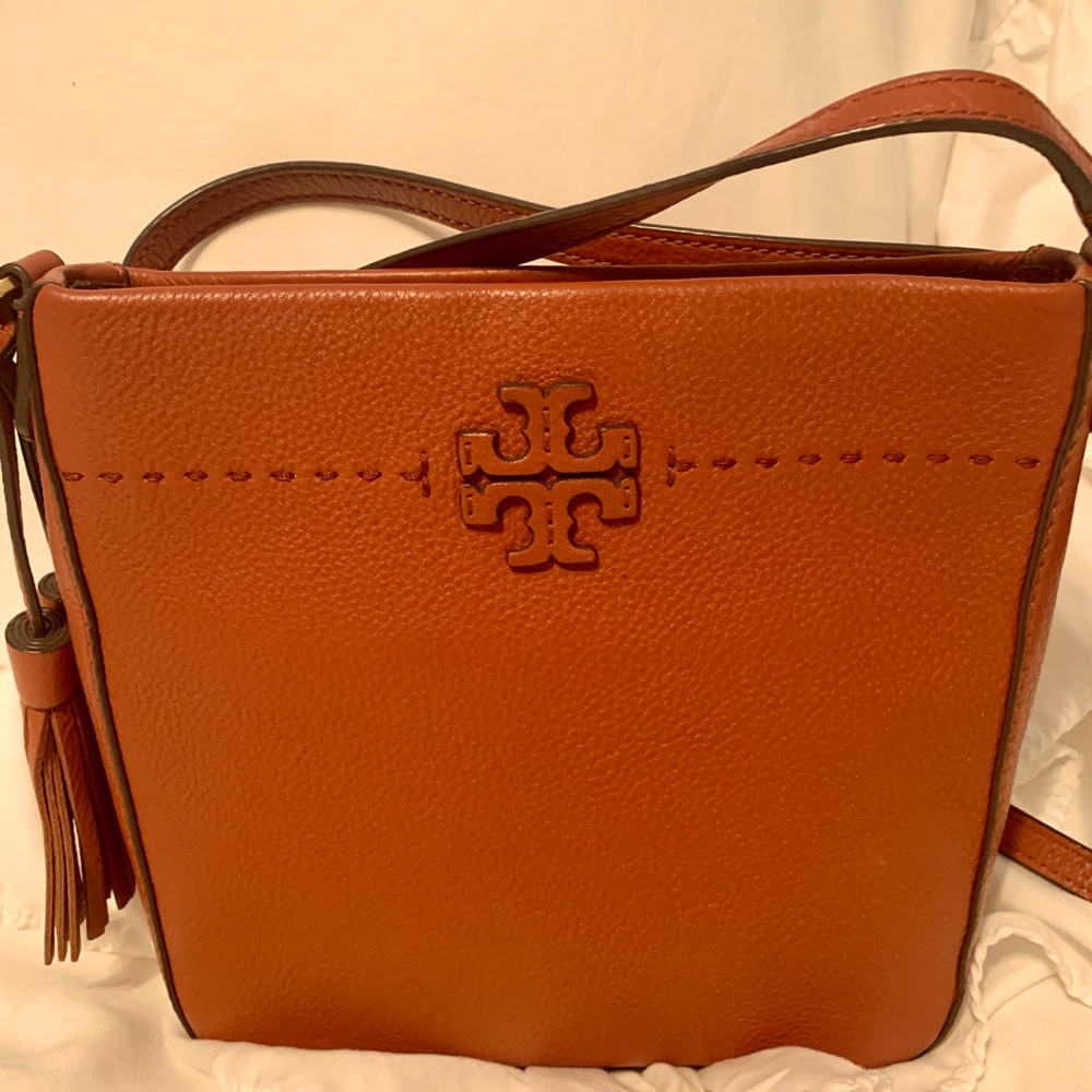 Tory Burch McGraw Swingback- brown
